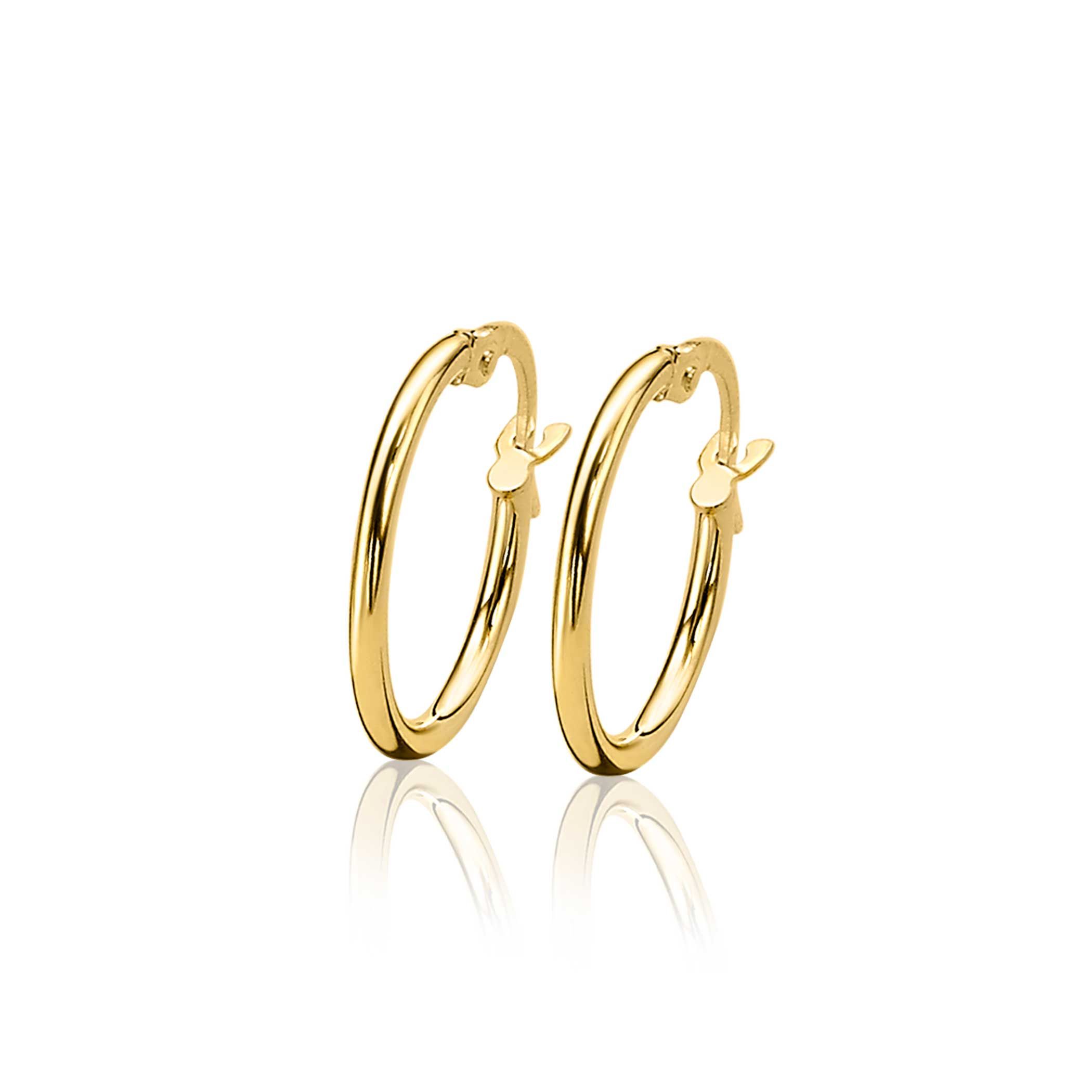 Product ZGR537 is een prachtig paar creolen uit de categorie sieraden. Perfect voor elke gelegenheid, deze oorbellen accentueren je look met elegantie en verfijning. Draag ze met opgestoken haar of een eenvoudige outfit om hun schitterende ontwerp te benadrukken. Een must-have accessoire voor elke sieradenliefhebber.
