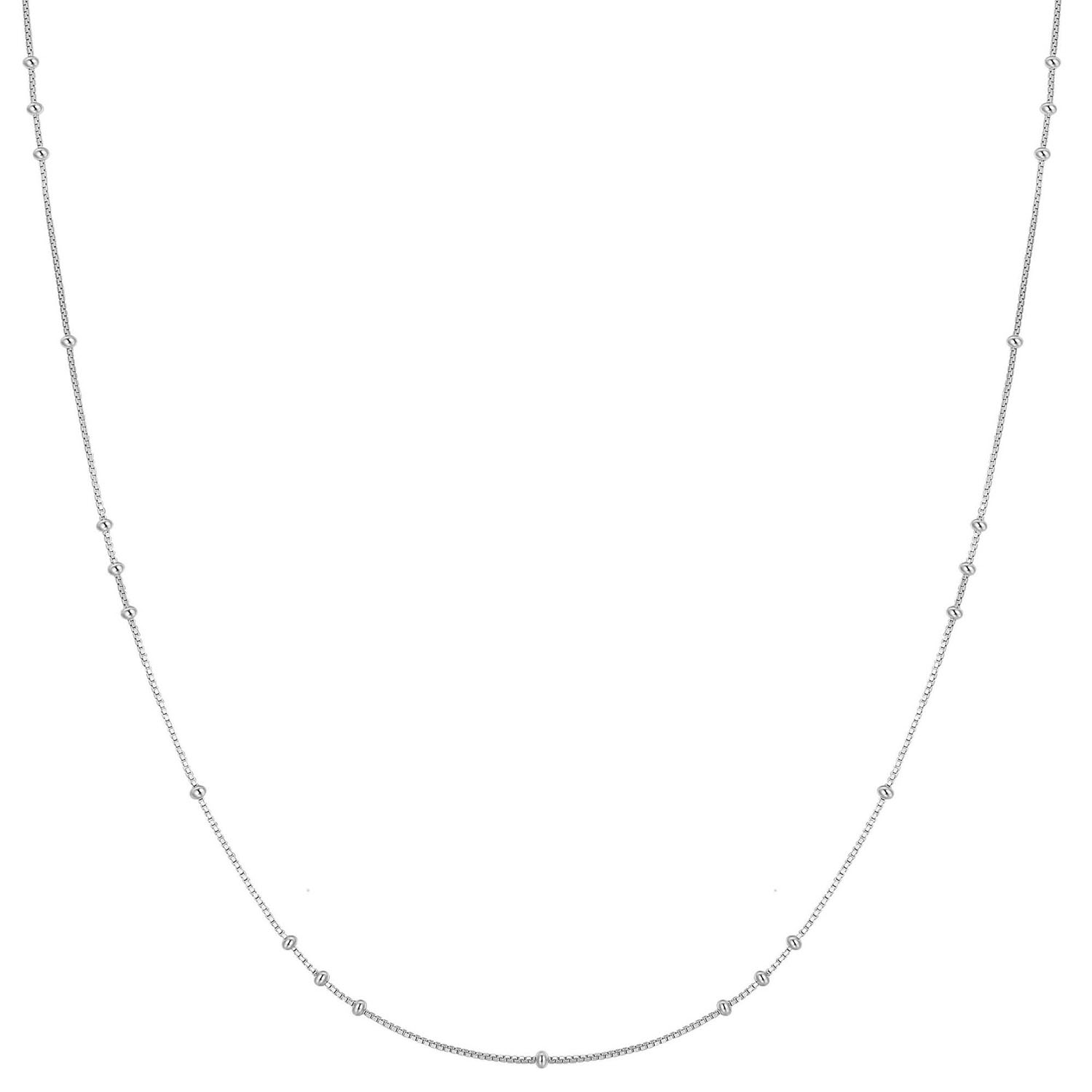 Geïnspireerd door het ritme van het leven is deze stationketting een sensatie waar iedereen over praat. Ontworpen voor moeiteloos layeren, voegt het klassieke maar elegante ontwerp een moderne twist toe aan elke look. Omarm de vreugde en elegantie van veelzijdige sieraden terwijl je straalt in elk moment.

HET MERK
Geïnspireerd door de laatste fashion trends is Ania Haie het toonaangevende sieradenmerk voor hoogkwalitatieve maar ook betaalbare zilveren sieraden, zonder op de kwaliteit in te leveren. Iedere collectie is gebaseerd op de laatste catwalktrends, waardoor Ania Haie snel tot hét sieradenmerk voor stijlbewuste consumenten is verkozen. Elk sieraad wordt ontworpen om te combineren met andere sieraden waardoor je je eigen look kunt creëren. Maar ook zijn Ania Haie sieraden opvallend genoeg om op zichzelf te dragen.

SPECIFICATIES
- Ania Haie
- Ketting
- 925 zilver met rhodium plating
- Lengte 43cm
- AH N066-02H