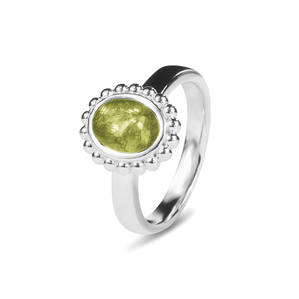 Ovale parelrand ring. Dit sieraad wordt zichtbaar aan de bovenkant gevuld met as en wordt vermengd met onze speciale hars. Deze ring kan mooi gecombineerd worden met de bijpassende hanger, 132

verkrijgbaar vanaf €165,-  in zilver 
en €1470,- in 14 krt goud

Door de fluctuerende goudkoers kunnen de prijzen veranderen.

Leverbaar In  zilver of 14krt geel/wit/of rosé Goud 
en met alle verschillende hars kleuren naar keuze 

U kunt bij ons in de winkel het sieraad samenstellen en zien welke opties allemaal mogelijk zijn

