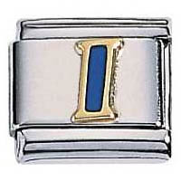 Zoppini letter I goud met blauw emaille

Metaal     : Staal, 18 karaat goud
Maten     : 9mm
Materiaal : staal met 18 karaat gouden letter met blauw emaille inleg.