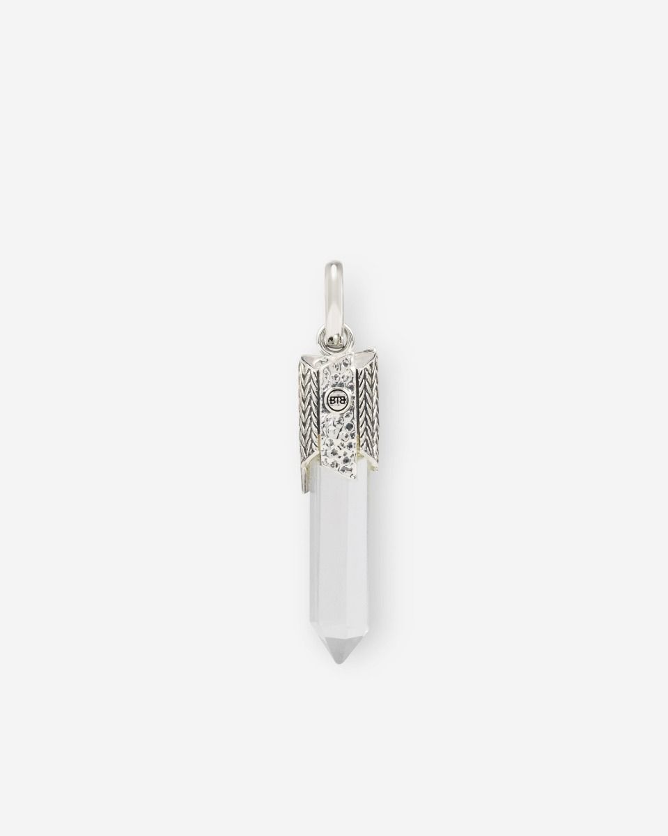 De Hanger Edelsteen Zilver Bergkristal, modelnummer 001J09701F000, is een elegante hanger uit de categorie JEWEL. Het is vervaardigd uit edelsteen en gerecycled 925 sterling zilver. Met een gewicht van 5,5 gram, en afmetingen van 9,5 bij 9,5, is het perfect als subtiele aanvulling op elke outfit. Draag het aan een zilveren ketting voor een klassieke uitstraling.