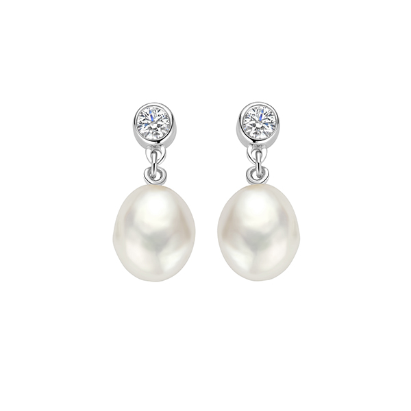 Dit zijn oorbellen van het merk FJF Jewellery gemaakt voor dames.