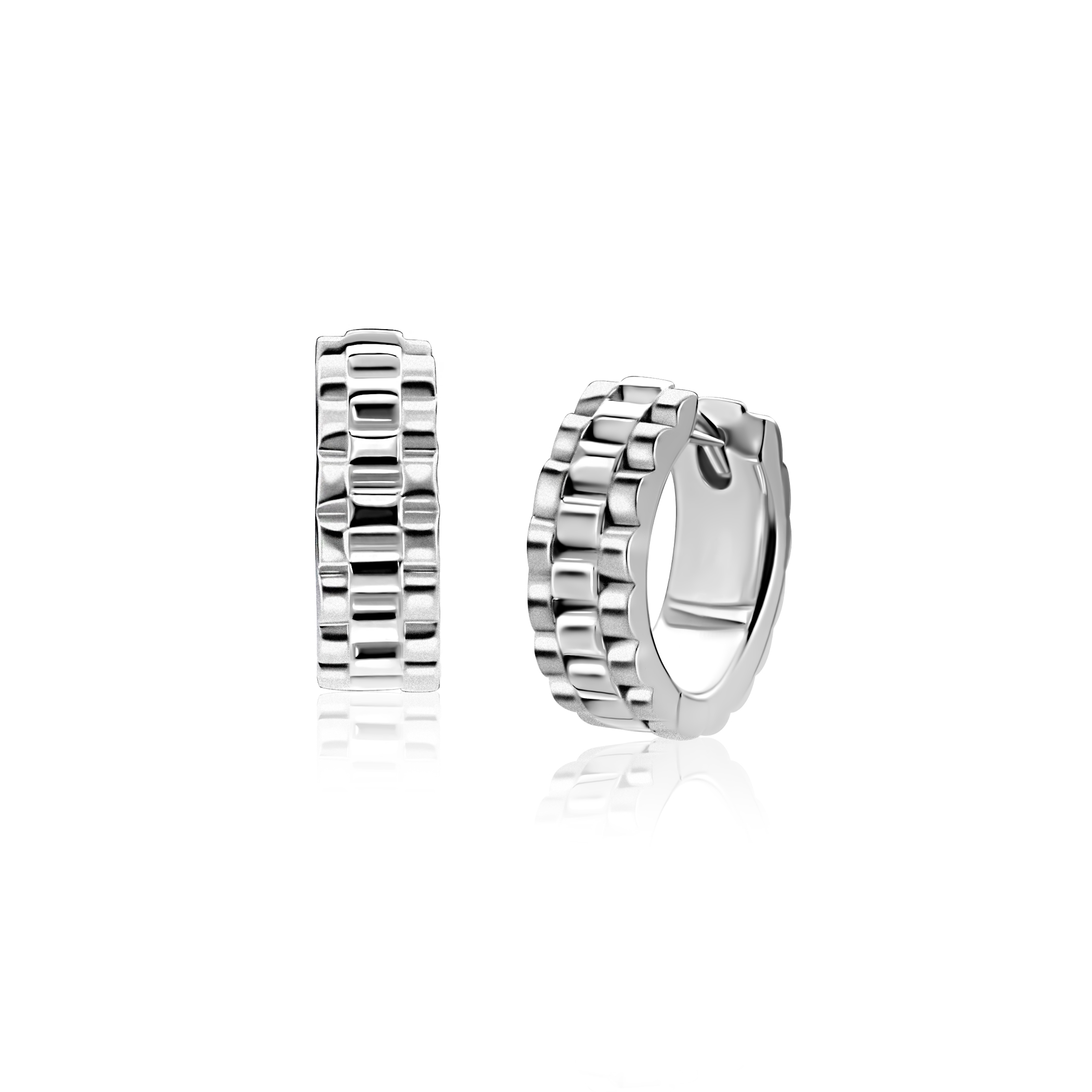 ZINZI zilveren rolex-style oorringen (15x5mm) met luxe scharniersluiting. De oorringen zijn vervaardigd van eerste gehalte zilver (925) en voorzien van een extra rodiumlaag voor een langdurige glans.