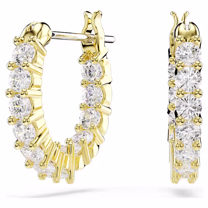 Deze mini oorringen van Swarovski zijn een stralend en tijdloos sieraad. Beide oorbellen hebben een goudkleurige toplaag en zijn versierd met talloze Swarovski Zirkonia die hun aantrekkelijke look versterken met een subtiele schittering. Deze oorbellen, die het best gedragen kunnen worden met bijpassende kettingen en armbanden, zijn een prachtig cadeau voor dagelijks gebruik.