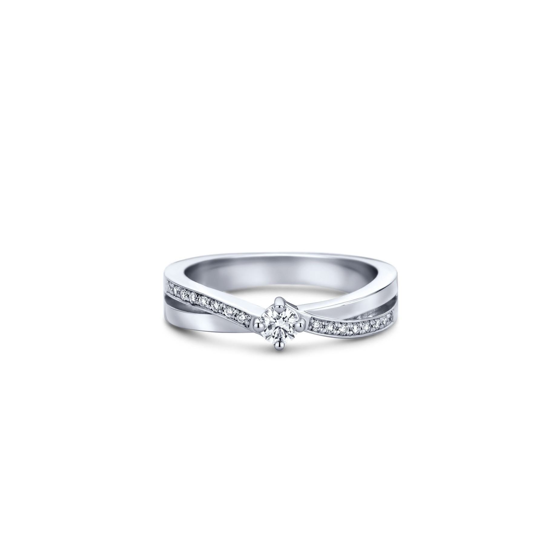 Witgouden ring Victoria Riche in 14kts goud met 0.10 Crt Diamant Briljant Geslepen 

midden-steen gewicht: 0,10carat 
Zij-stenen  16 - totaal 0.11 Crt
Zuiverheid: si
Kleur: river

Verkrijgbaar vanaf 0,10crt si/river

Leverbare goudkleuren: 14kts geelgoud, 14kts witgoud, 14kts roségoud
- Groei briljant: JA

Alle R&C sieraden worden handgemaakt van verantwoord en 100% gerecycled goud.