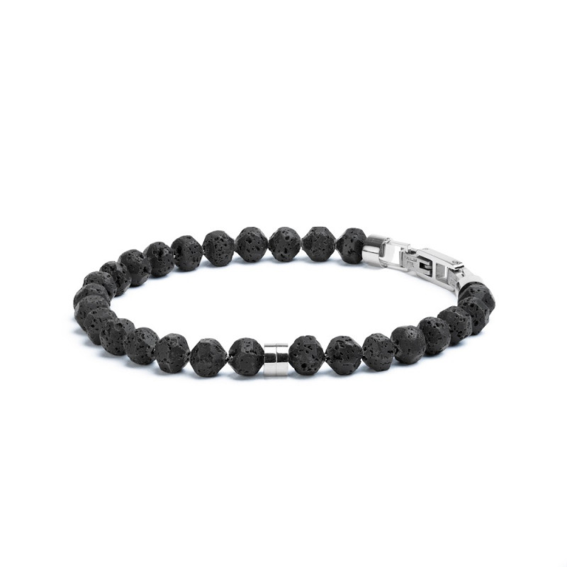 De Hexa Black Lava armband is gemaakt met geslepen Lavastenen en afgewerkt met een titanium element. Deze armband is verfijnd en classy en past perfect bij andere accessoires of horloges.