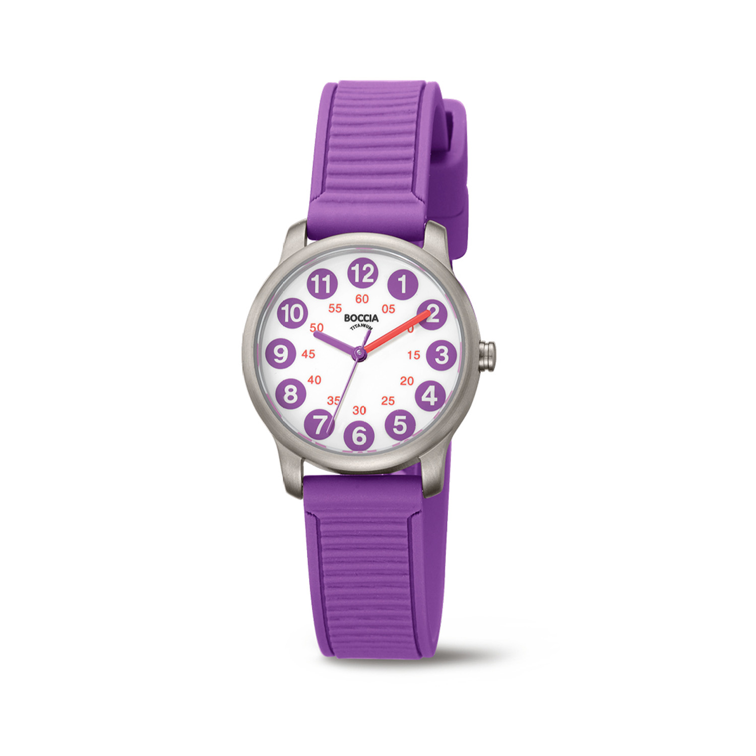 Boccia Titanium 3373-01 Kids Paars
Dit kinderhorloge van Boccia heeft een speelse uitstraling. De 3373-01 heeft een ronde titanium horlogekast van 28mm met een witte wijzerplaat waarop de uren en minuten duidelijk zijn aangegeven met paarse en roze kleuren. Een perfecte manier om met dit Boccia horloge klok te leren kijken. De paarse bewerkte siliconenband met een gespsluiting maakt het dragen gemakkelijk. Het horloge heeft een mineraalglas en is 5ATM.

HET MERK
Boccia Titanium is het titanium merk van Nederland, dat zijn oorsprong in Duitsland vindt en is opgericht in het jaar 1992. Ontwikkeld door internationale ontwerpers. Alle titanium componenten van de BOCCIA TITANIUM collectie zijn gemaakt van 99,7% puur titanium; het bijzondere materiaal. Het is licht in gewicht, neemt de temperatuur van de huid aan en is zeer huidvriendelijk. Bovendien is het corrosie- en temperatuurbestendig.

SPECIFICATIES
- Mineraalglas
- Ronde titanium horlogekast, Ø 28mm
- Paarse siliconenband
- Witte wijzerplaat
- 5ATM