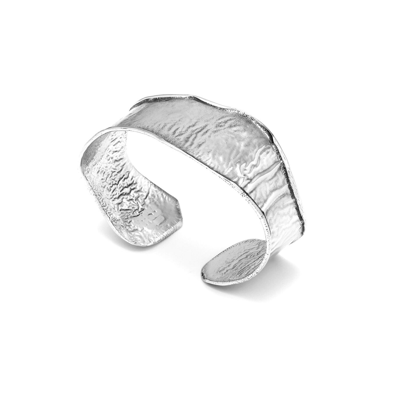 Fuego small bangle
Sterling Silver
Internal oval measure 6.7x5 cm
Height 1.9 cm