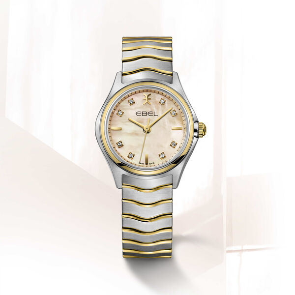  Juwelier Schilder Vlugt is een officiële dealer van EBEL. U kunt dit horloge direct bestellen of neem contact met ons op via mail, telefoon of het contactformulier en wij helpen u graag verder. 