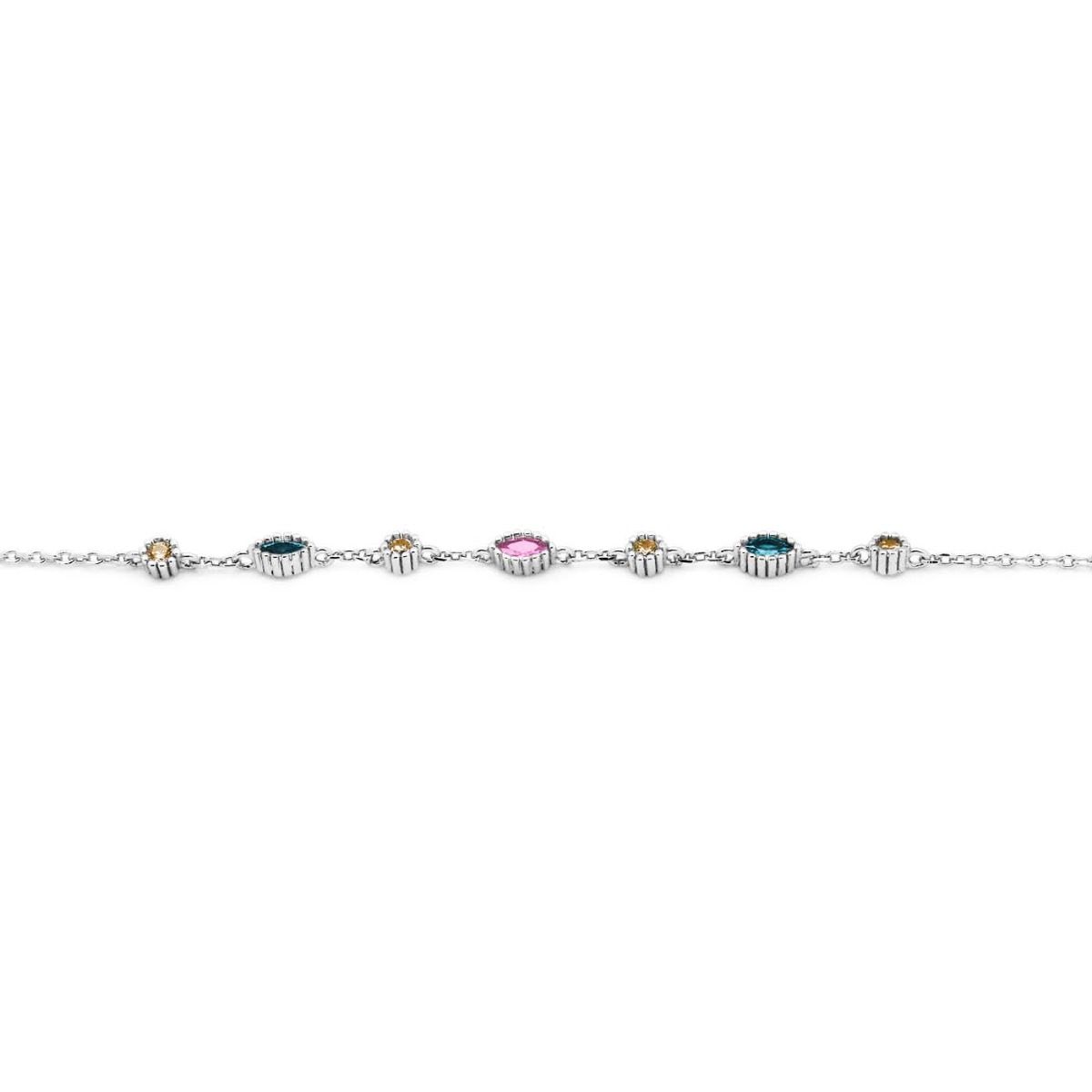 De Karma Bracelet JULES Blue Silver, modelnummer KAR-94160SLB, is een prachtige armband in de categorie sieraden, speciaal ontworpen als een nikkelvrij accessoire. Perfect om dagelijks te dragen voor een elegante look, of om te combineren met andere sieraden voor een stijlvolle uitstraling. Ideaal voor zowel casual als formele gelegenheden.
