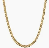 De Gourmette Four Dore, modelnummer AZ-NL017-C-060, is een goudkleurige ketting gemaakt van roestvrij staal. Met een breedte van 4 mm en een lengte van 60 cm is het een elegant sieraad voor elke gelegenheid. Draag het alleen voor een minimalistische look of combineer met andere sieraden voor een gelaagd effect. Perfect voor dagelijks gebruik.