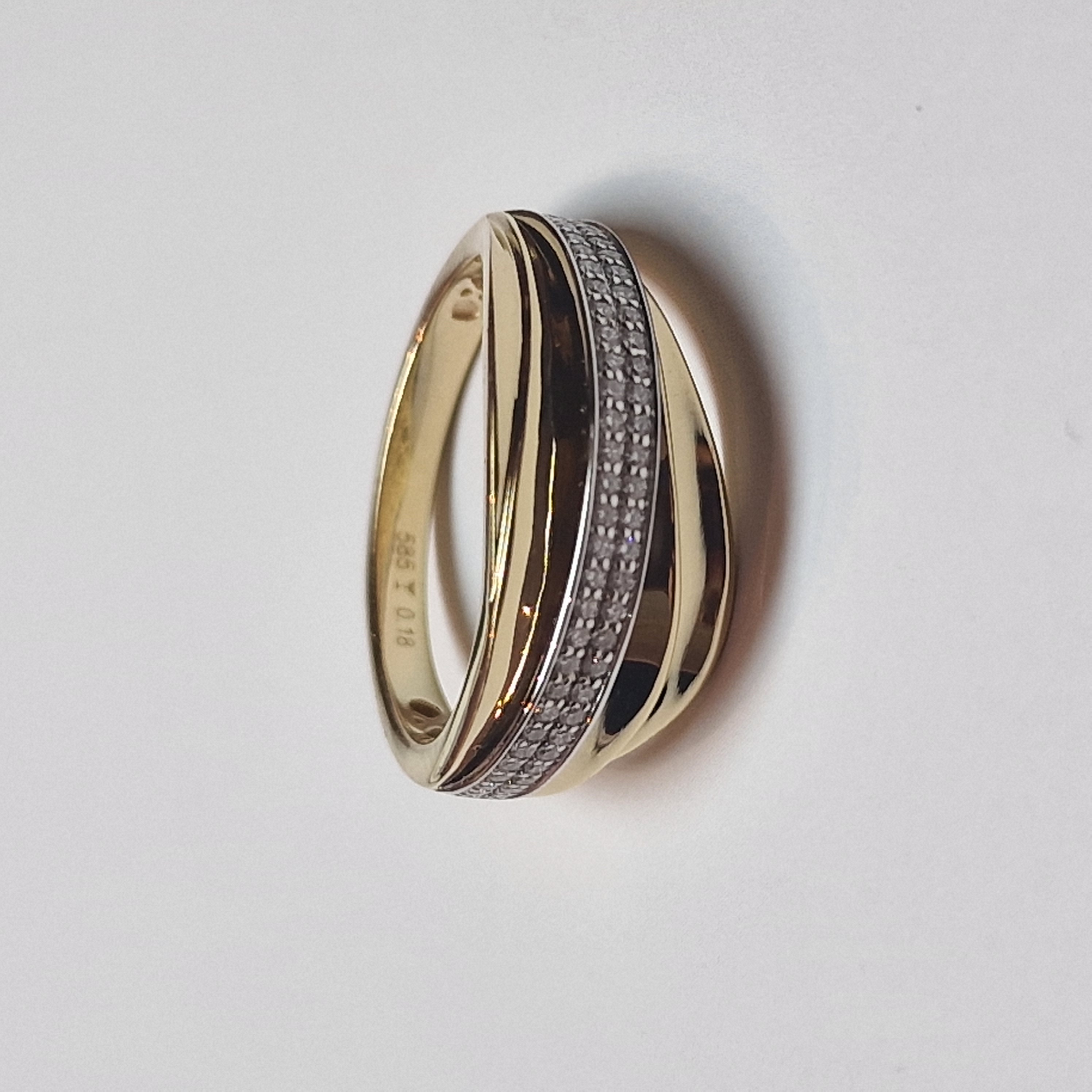 14k geel en witgouden fantasie diamant ring