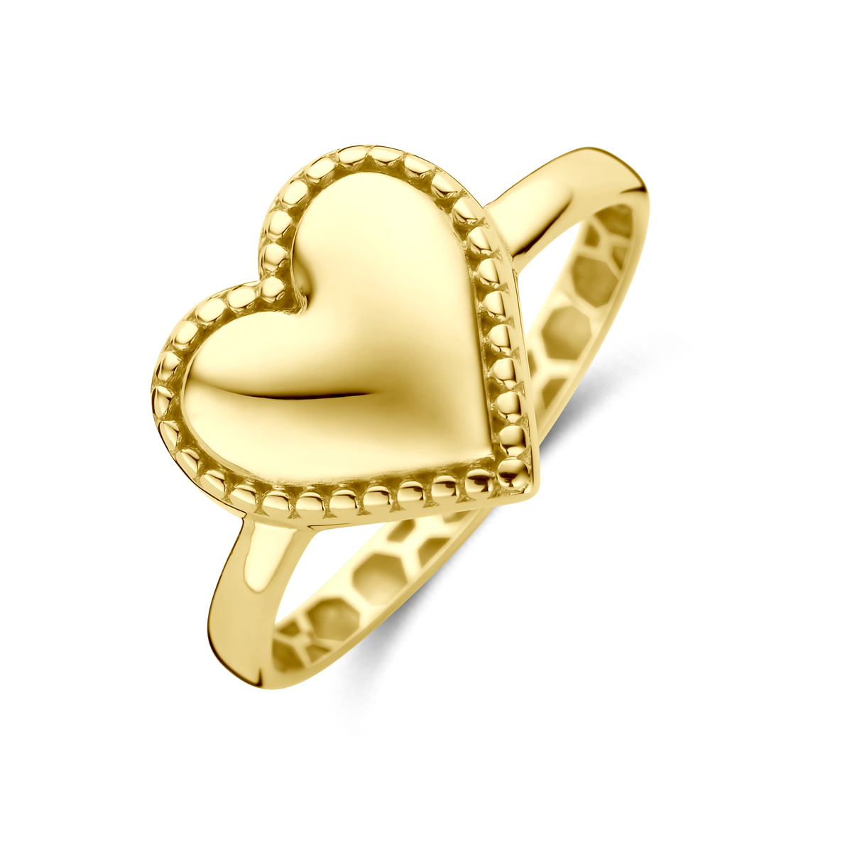 14k Geelgouden ring uitgevoerd met een hartje. De ring heeft een breedte van 11,5 mm.
