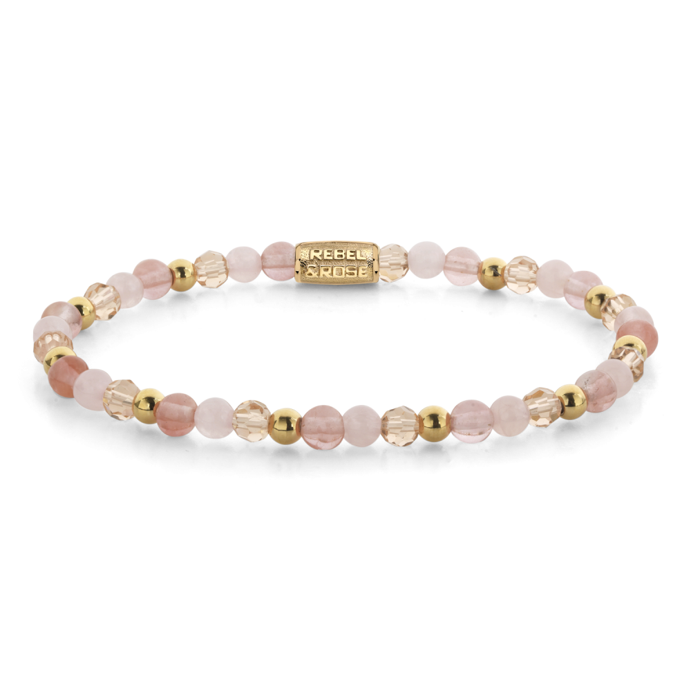 Bead armband, handgemaakt van 4mm stenen (Rozenkwarts, Argentina Rhodoniet, RVS ion-gold plated, Glas Rock) met een 18 karaat goud ion-plated edelstalen sluiting. Het Rebel & Rose sieraad is makkelijk te combineren met onze andere kralenarmbanden.