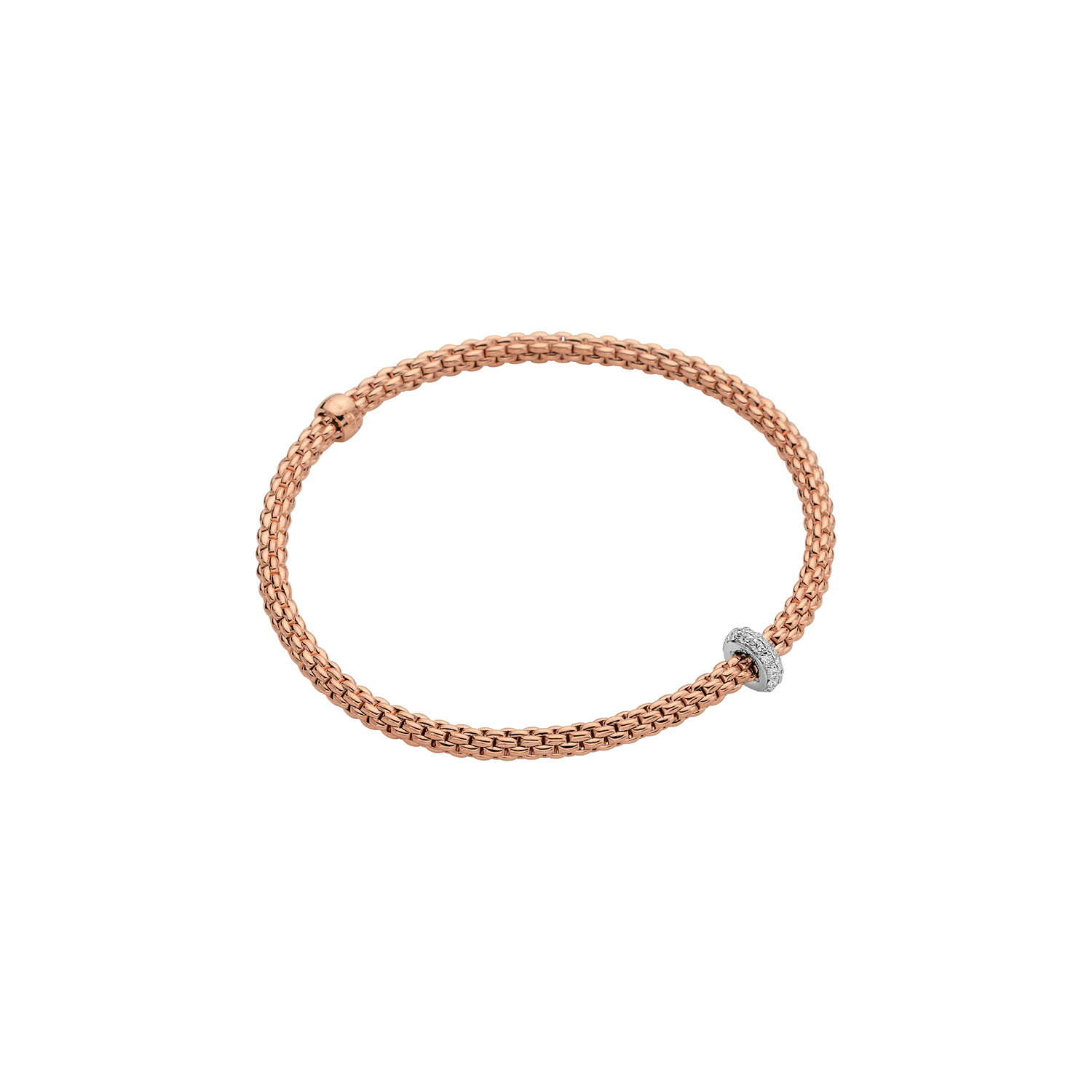 De Fope Prima Flex'it armband in rosegoud met diamant (modelnummer 74508BX_BB_R_XBX_00L) is een prachtige roze 18-karaats gouden armband met een totale diamantgewicht van 0,18 karaat. Deze luxe armband staat elegant alleen, maar kan ook stijlvol worden gecombineerd met andere armbanden voor een verfijnde look. Perfect voor zowel dagelijks gebruik als speciale gelegenheden.