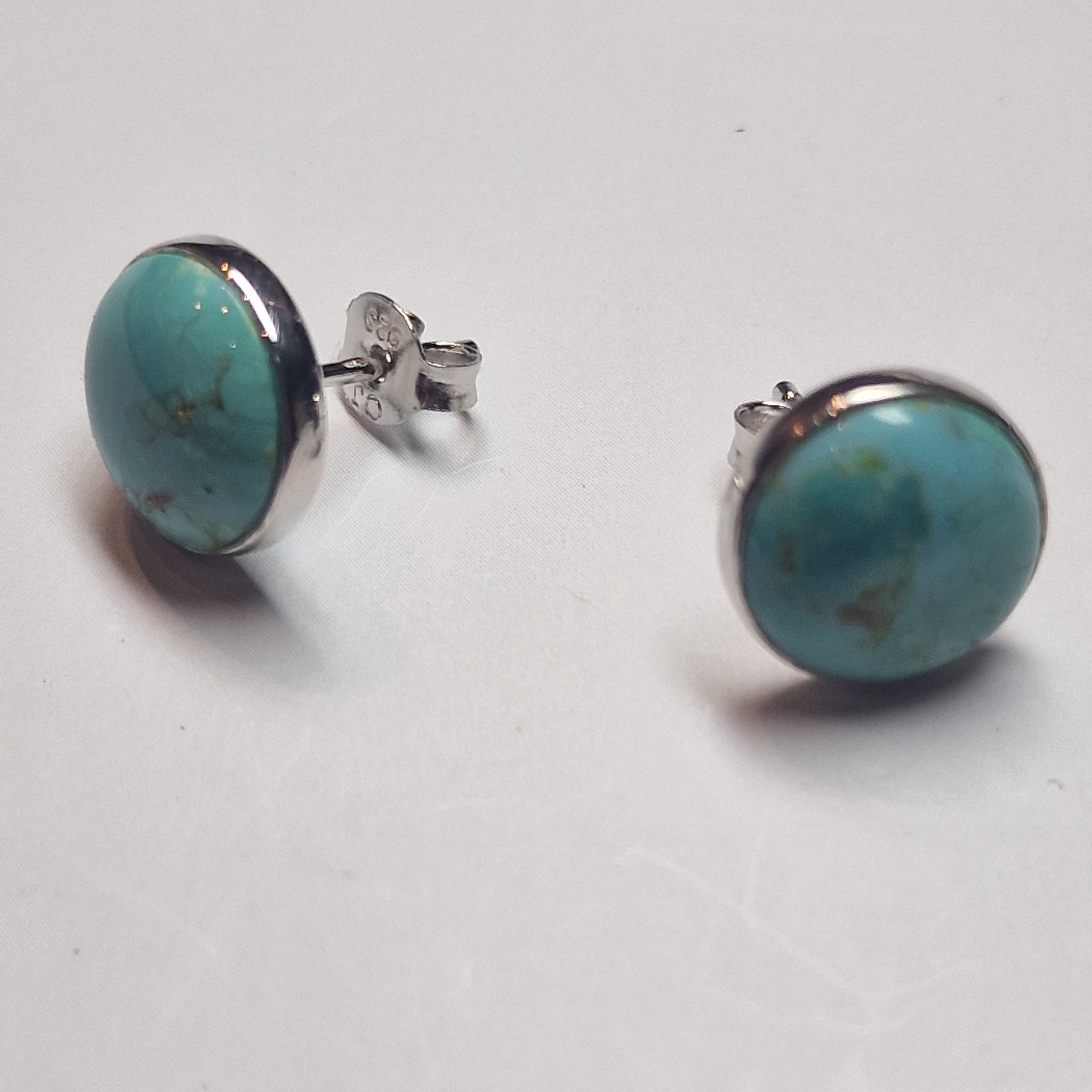 zilveren oorknop met Turkoois
