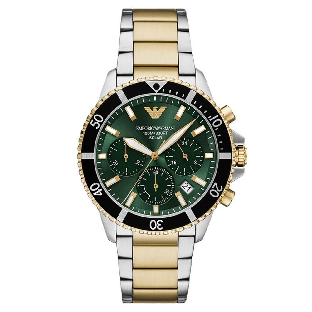 De Emporio Armani Horloge AR11695 is een stijlvolle en moderne dameshorloge. Met een elegante wijzerplaat en robuuste roestvrijstalen kast straalt het verfijning uit. Draag deze horloge bij zowel casual als formele outfits voor een tijdloze look. Perfect voor dagelijkse activiteiten of speciale gelegenheden, dit accessoire voegt klasse toe aan elke garderobe.