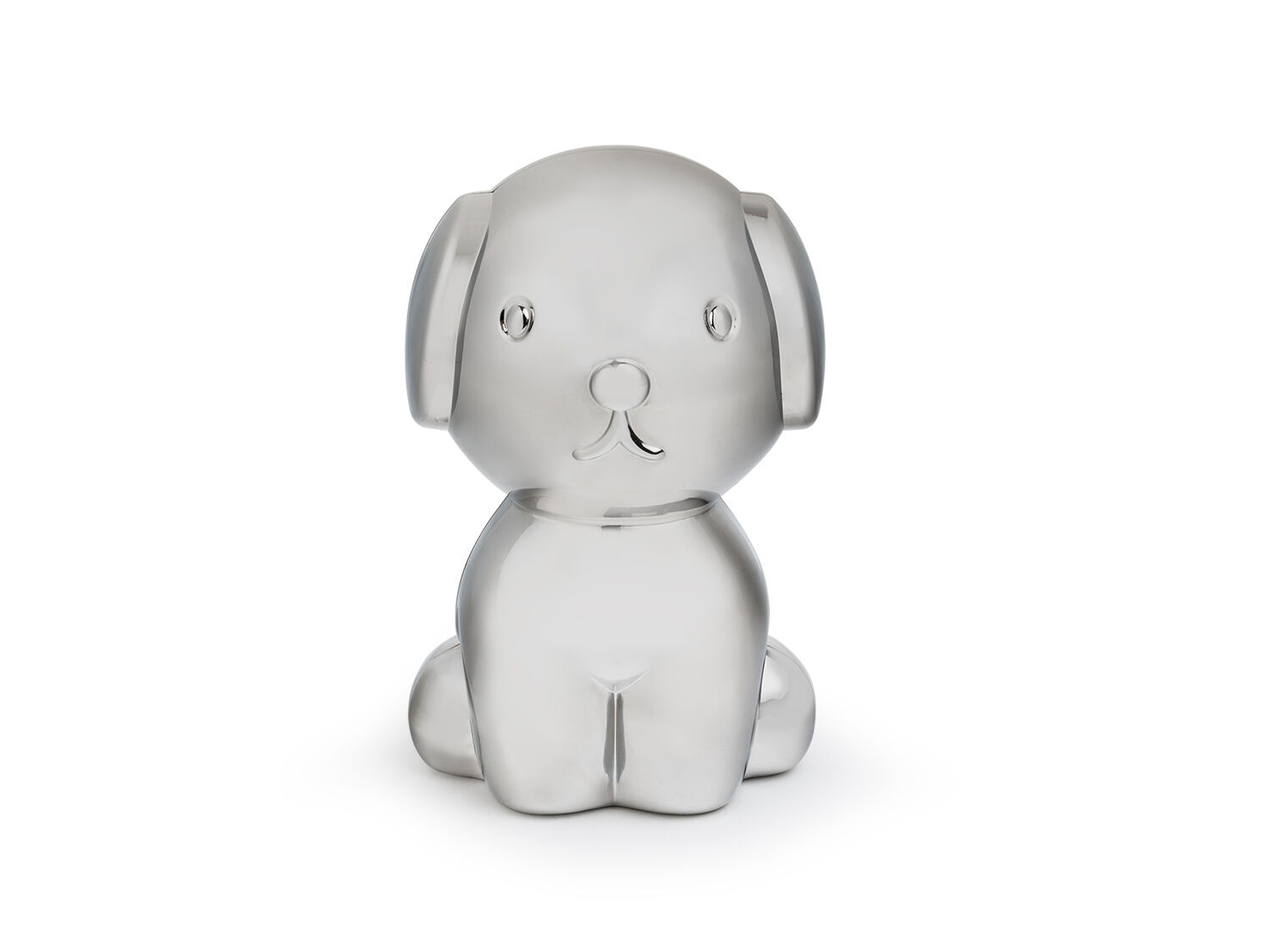 Snuffie als spaarpot – een trouwe vriend voor de eerste centjes Snuffie, het lieve hondje en vriendje van nijntje, is er nu als schattige spaarpot. Een stijlvol en symbolisch geschenk dat niet alleen helpt bij de eerste stapjes richting sparen, maar ook een dierbaar plekje verdient in elke kinderkamer. Met zijn vriendelijke uitstraling en zilverkleurige afwerking is Snuffie een echte blikvanger. De spaarpot hoeft niet gepoetst te worden en blijft mooi met minimale zorg – wel zo handig voor drukke ouders. Een betekenisvol cadeau voor een geboorte, doop of eerste verjaardag. Om nu van te genieten, en later met warme herinneringen op terug te kijken. “Time will tell… how the smallest moments become our greatest treasures.”