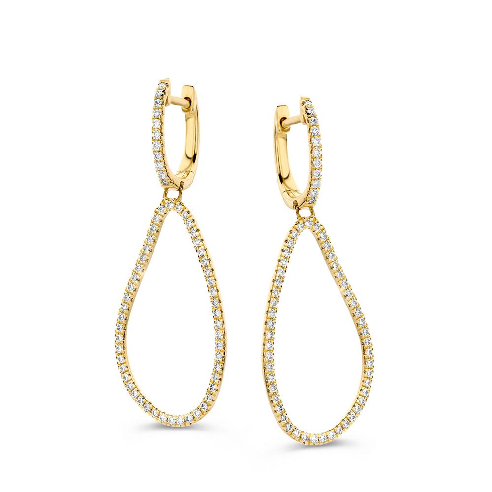 Stijlvolle en speelse gouden oorbellen met diamant. De oorhangers hebben een opvallende organische vorm en zijn een schitterend plaatje in het oor!
