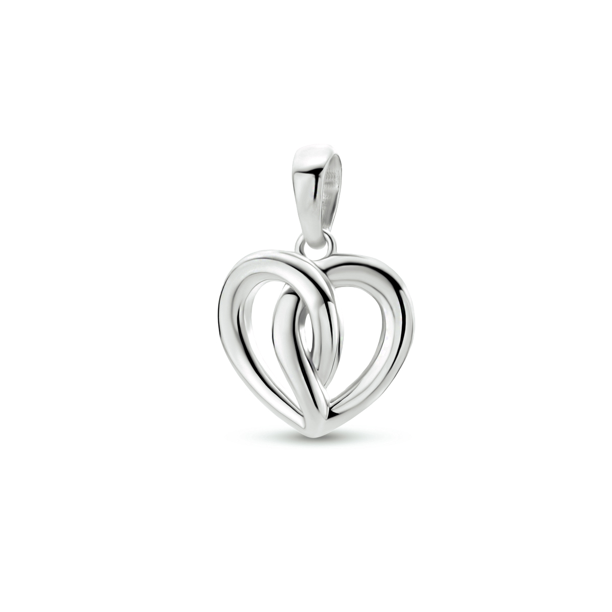 Gerhodineerd 925 zilveren hanger in de vorm van een hart. De hanger heeft een totale hoogte van 1.7cm en een breedte van 12mm.
