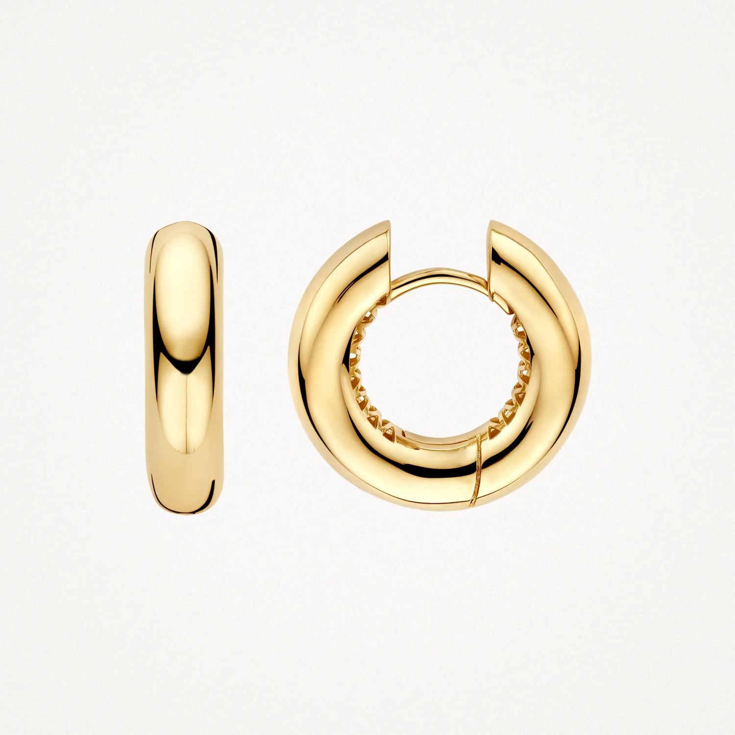 De LG7023Y is een prachtig sieraad in de categorie juwelen, specifiek ontworpen als Creolen-oorbellen. Deze elegante oorbellen zijn perfect voor zowel formele gelegenheden als een dagelijkse chique look. Combineer ze met opgestoken haar voor een verfijnde uitstraling of draag ze met losse lokken voor een casual, maar toch stijlvolle impressie.