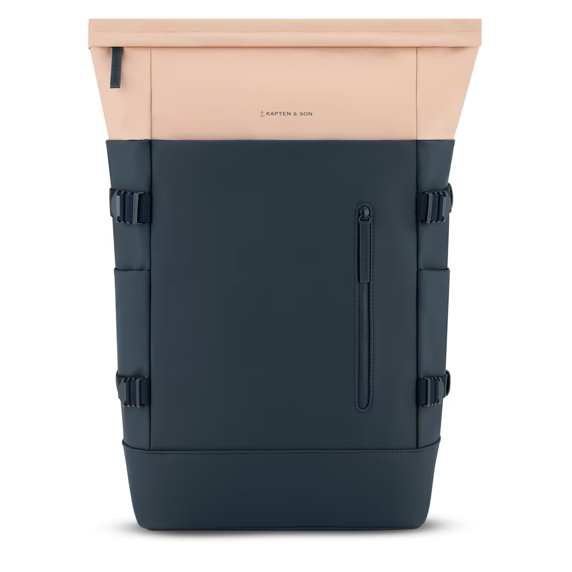Helsinki Pro – Award-Winnende Vegan Rugzak met Easy Access & Antidiefstalfunctie – 15" Laptopvak | 24L
De Helsinki Pro is niet zomaar een rugzak – het is een slimme, stijlvolle en duurzame reisgenoot. Bekroond met de PETA Vegan Award Fashion 2025 – Best Vegan Backpack, staat deze rugzak bekend om zijn minimalistisch design, innovatieve functies en gebruik van vegan en gerecyclede materialen.

Perfect voor dagelijks gebruik, werk, reizen of studie. Dankzij de Easy Access-functie (opklapbare achterkant) heb je altijd snel toegang tot je spullen, terwijl het antidiefstalvak en de koffersluiting extra veiligheid en comfort bieden onderweg.

Belangrijkste kenmerken:
Laptopvak: 31,5 x 28,5 cm – geschikt voor 15" laptops zoals MacBook

Volume: 24 liter

Afmetingen: 52 x 30 x 15,5 cm (h x b x d)

Gewicht: 1,2 kg

Kleur binnenkant: Grijs

PETA-award winnaar 2025 – Beste Vegan Rugzak

Materiaal & duurzaamheid:
Buitenmateriaal: hoogwaardig, waterafstotend vegan tech-materiaal

Binnenmateriaal: gerecycled PET

Veganistisch & diervriendelijk

Functionaliteit & comfort:
Easy Access – achterzijde volledig openklapbaar voor moeiteloze toegang

Antidiefstalvak op de achterkant

Koffersluiting voor bevestiging aan je trolley

Gevoerde rug en verstelbare schouderbanden voor maximaal draagcomfort

Geschikt voor flessen tot 0,75L (ø max. 7,7 cm)

Indeling & opbergruimte:
5 gevoerde binnenvakken (waarvan 2 met zacht microfleece en 1 met rits)

Groot frontvak met nylon rits

Plat voorvak met waterafstotende rits

Twee zijvakken voor drinkflessen

Antidiefstalvak op de achterkant

Groot achtervak over de hele lengte

Pasvorm:
Getest op modellen van:

Vrouw: 1,76 m

Man: 1,90 m

Of je nu onderweg bent naar je werk, een weekendtrip plant of gewoon georganiseerd door het leven wilt gaan – de Helsinki Pro biedt je de ruimte, het comfort én de gemoedsrust die je zoekt, zonder in te leveren op stijl of duurzaamheid.

