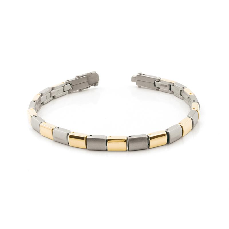 Das Produkt ARMBAND TI BICO POL/SAT, Modellnummer 0313-02, ist ein stilvolles Armband aus Titan. Es hat eine Breite von 5,0 mm, wiegt 54 g und kommt in einer goldenen Farbe. Mit einer Länge von 210 mm ist es ideal für Handgelenke dieser Größe. Perfekt zum Tragen als modisches Statement oder zu besonderen Anlässen.