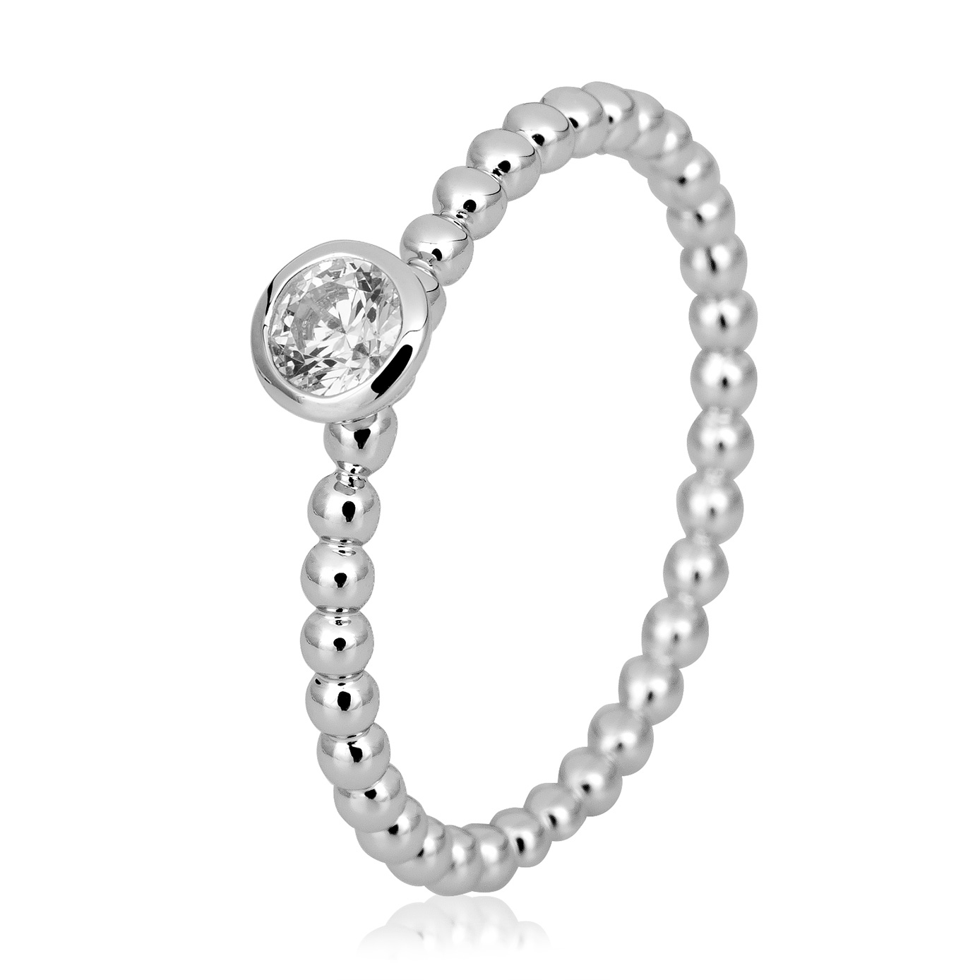 Elegante witgouden kogelring (maat 56) met een sprankelende diamant van 0,15 ct. De subtiele 4-krapzetting geeft de steen een veilige omlijsting en laat het licht prachtig schitteren. Het minimalistische ontwerp combineert klassieke eenvoud met een moderne touch — een ingetogen maar opvallend sieraad dat elk moment mooier maakt.