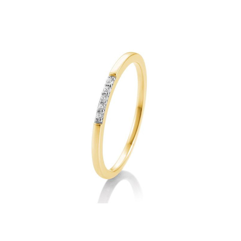Ontdek deze subtiel elegante bicolor geel-witgouden ring, maat 56, met een fijn geslepen 0,038 ct diamant. De combinatie van warme gele tint en koele witgoudaccenten maakt ‘m bijzonder, terwijl de bescheiden briljant in H-kleur en SI-kwaliteit op een ingetogen manier schittert. Perfect voor wie houdt van verfijnde eenvoud met een klein, sprankelend detail.