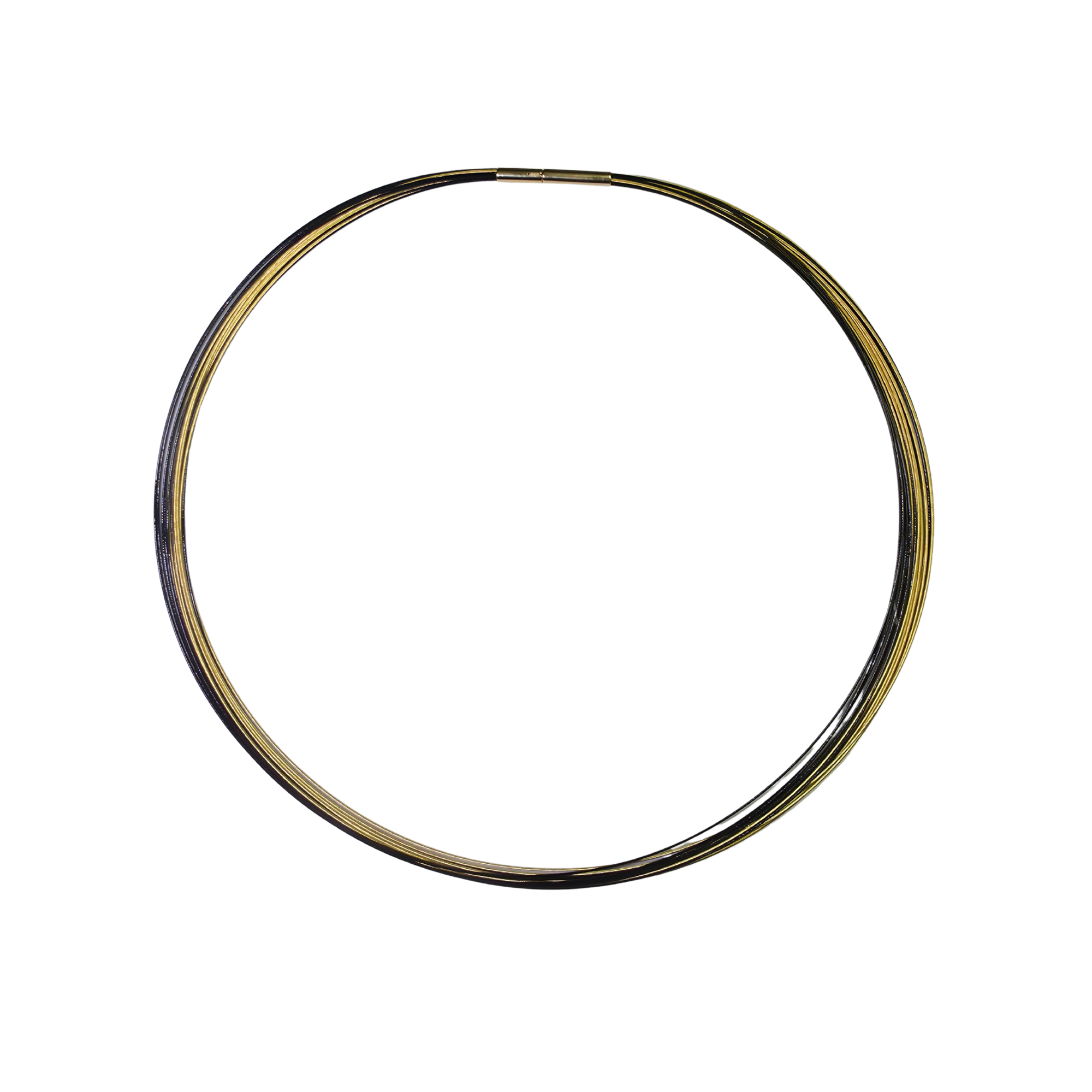 Draad collier met 17 draden zwart en verguld. Lengte 45 cm