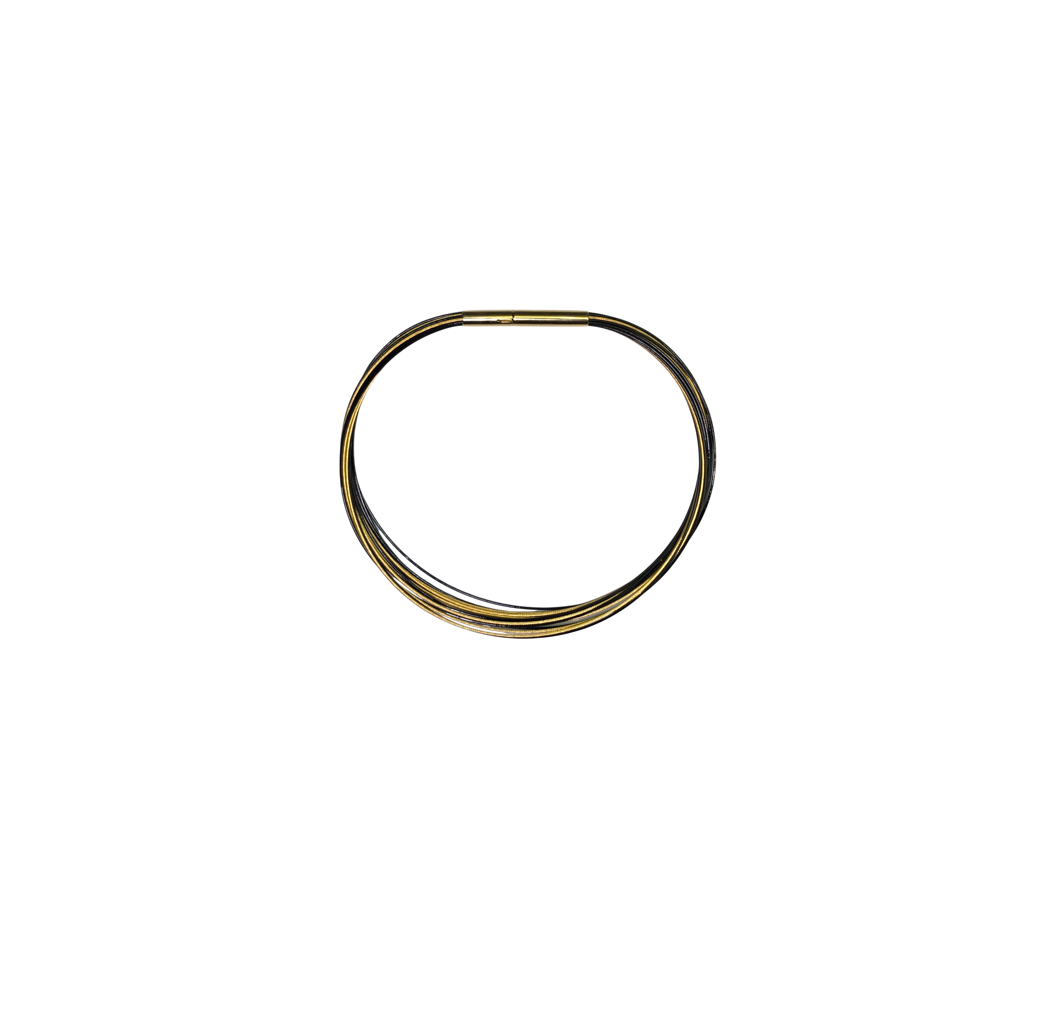 Armband 17 draden zwart en verguld. Lengte 19 cm