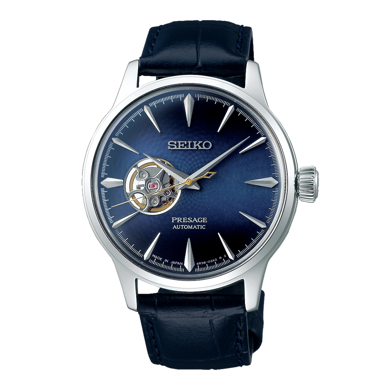 Dit is een herenhorloge van het merk Seiko. Het is een analoog horloge gemaakt van staal. De diameter van de kast is 40.5 mm en de kast is 12 mm dik.
De verdere specificaties van het horloge zijn als volgt:
Kastvorm: rond
Kastkleur: zilverkleurig
Kastmateriaal: staal
Bandbreedte: 20 mm
Bandlengte: 240.5 mm
Sluiting: vouwsluiting met drukker
Wijzerplaatkleur: blauw
Glassoort: hardlex mineraal glas
Waterdichtheid: 5 ATM
Techniek: automaat