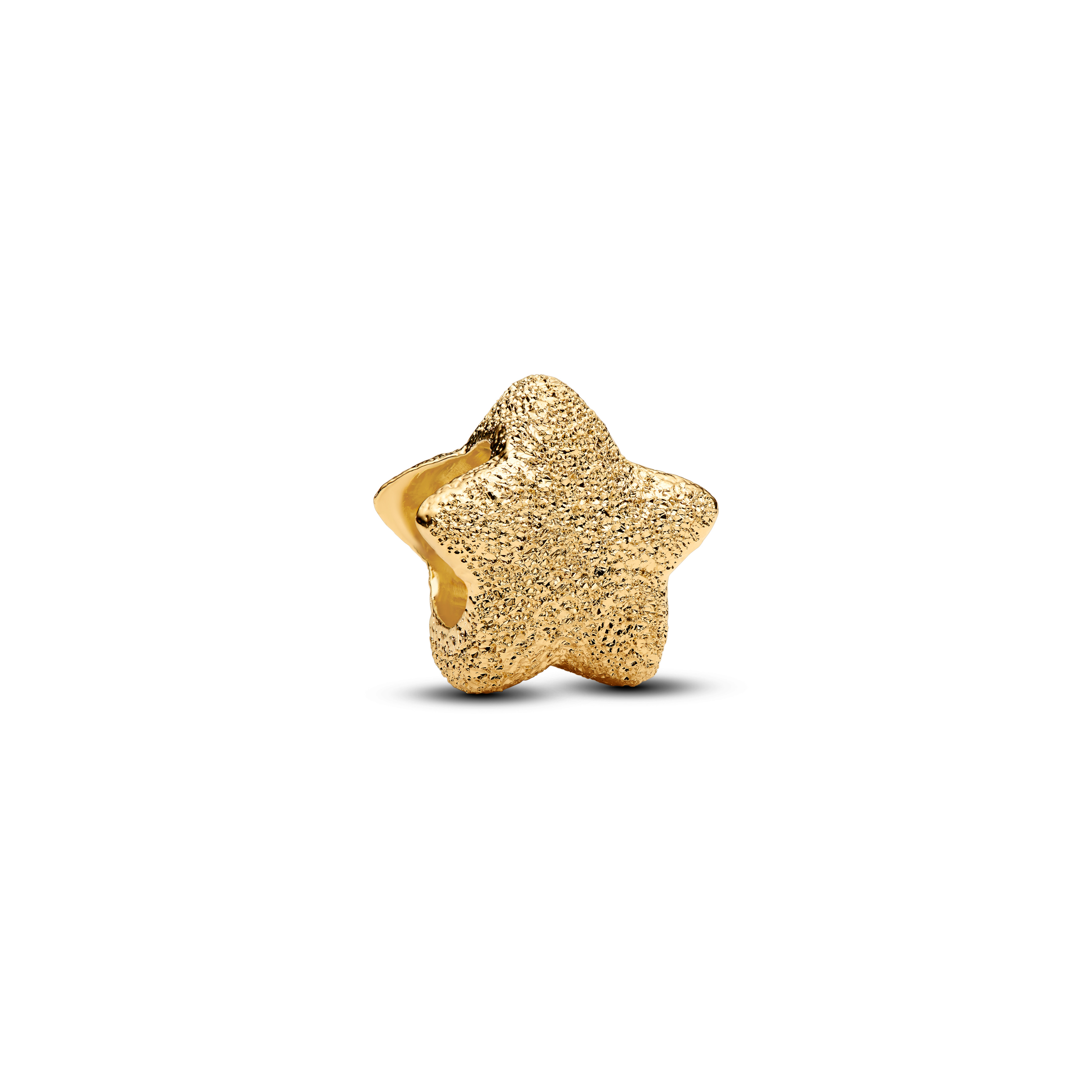 764050C00 Textured star 14k gold-plated mini charm