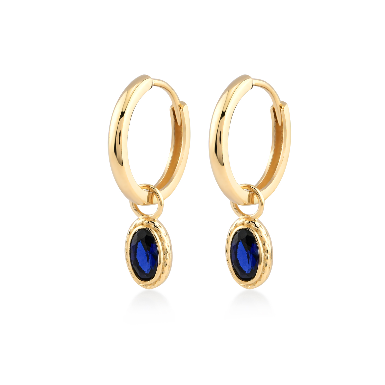 Dit zijn oorbellen van het merk Swing Jewels gemaakt voor dames.