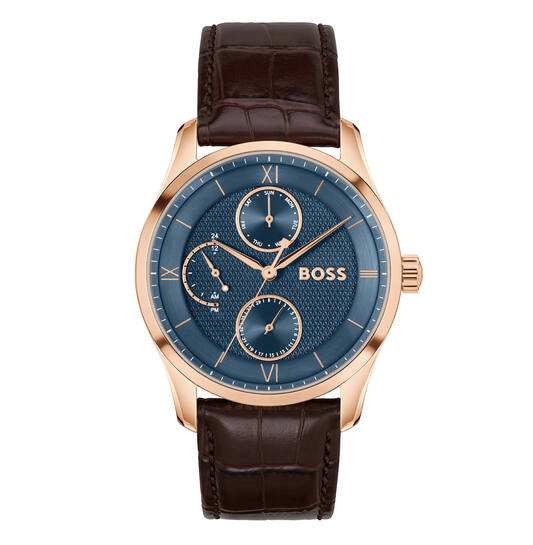 Dit Boss horloge behoort tot de Principle master collectie.
Referentienummer: HB1514273

Dit Boss horloge heeft een stalen 41MM kast met een rosegoudkleurige bezel, en een bruine leren band. Op de blauwe wijzeplaat is een de dag, datum en 24-uurs aanduiding af te lezen. Het horloge heeft rosegoudkleurige wijzerplaten en indexen waardoor het horloge duidelijk af te lezen is. Het horloge is waterdicht tot 5 atm en heeft mineraalglas.