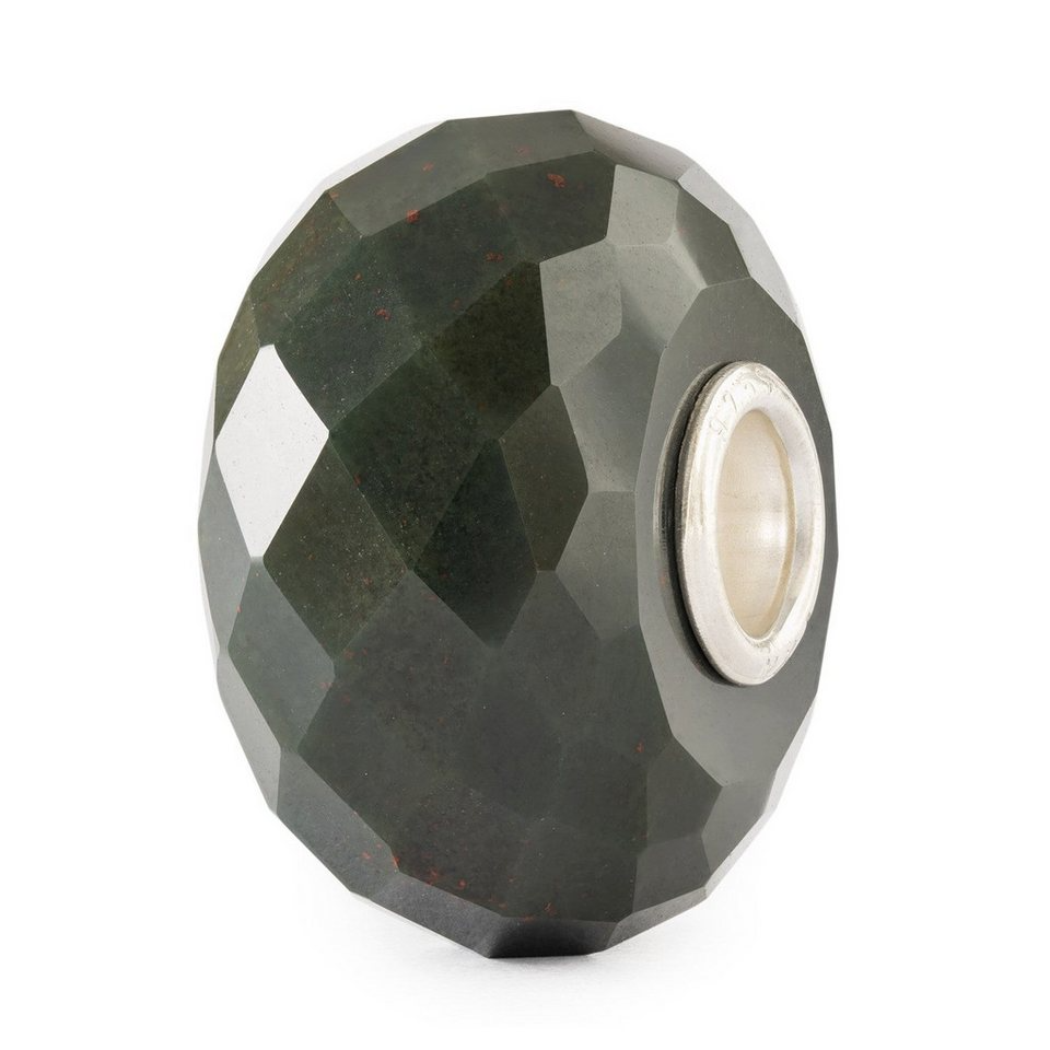 De Trollbeads Groene Chalcedoon, modelnummer TSTBE-20046, is een prachtige hanger. Met zijn elegante en verfijnde ontwerp, voegt deze sieradencategorie een vleugje verfijning toe aan elke outfit. Draag het aan een eenvoudige ketting om zijn unieke groene tint te benadrukken. Perfect voor dagelijks gebruik of speciale gelegenheden. Voeg dit juweel toe aan je collectie voor een tijdloze look.