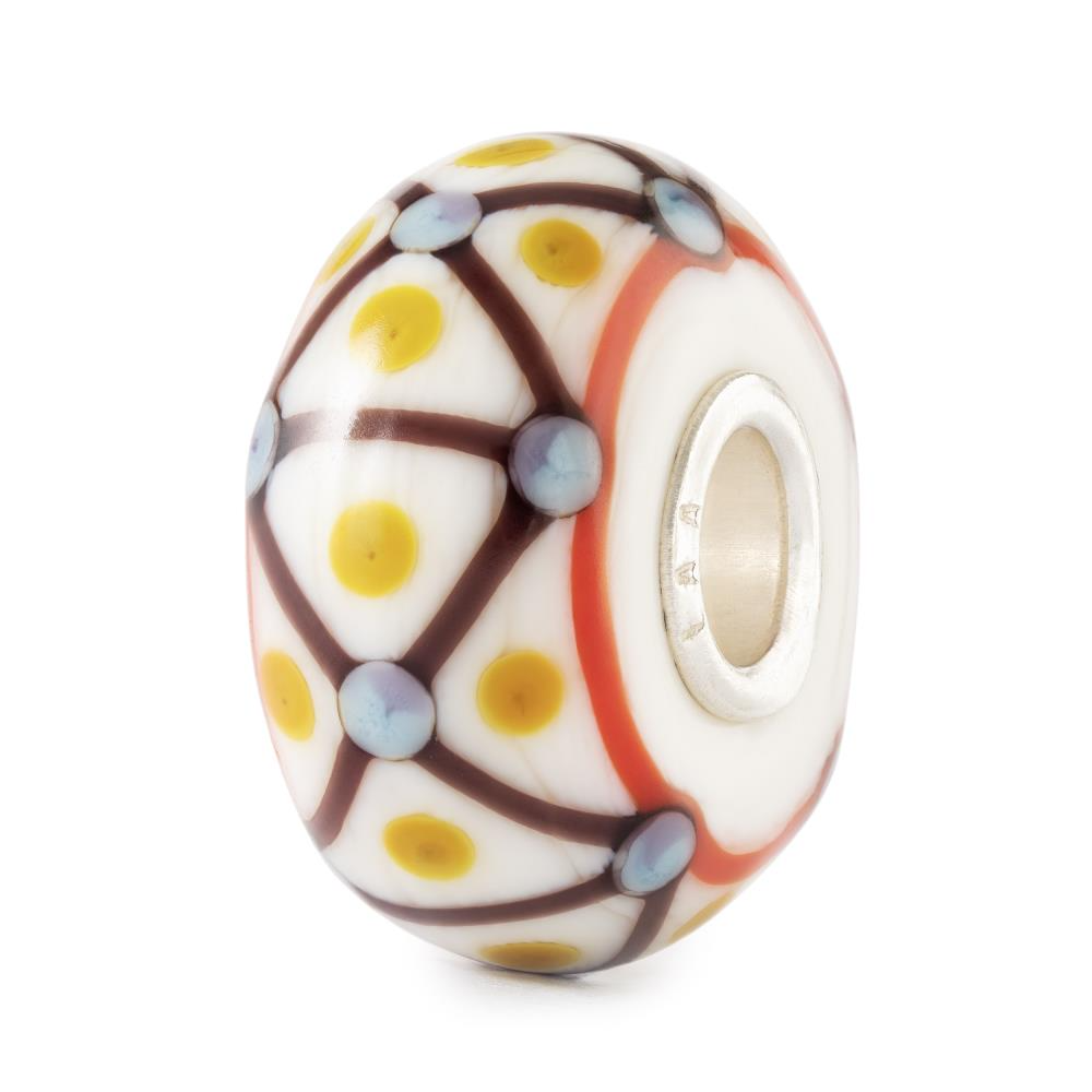 De Trollbeads Wollen Omhelzing TGLBE-20469 is een elegant sieraad met een uniek ontwerp, ontworpen als hanger. Het is perfect om te dragen aan een ketting voor een verfijnde uitstraling. Combineer het met andere Trollbeads voor een persoonlijke touch. Ideaal voor dagelijks gebruik of speciale gelegenheden. Voeg een vleugje elegantie toe aan elke outfit.