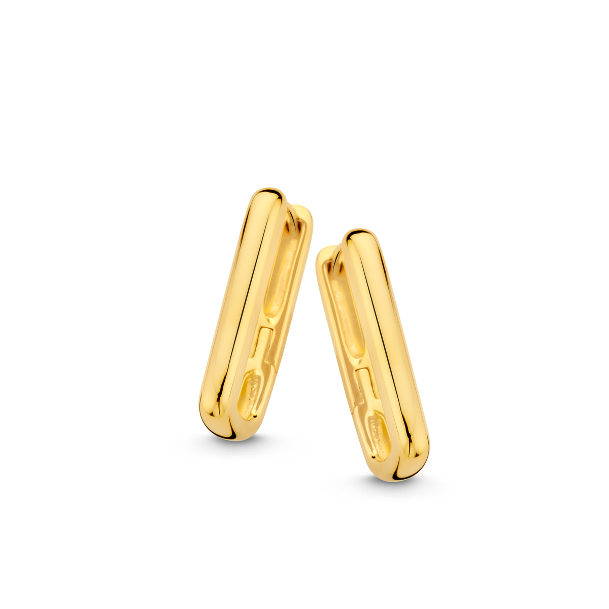 De Vergulde oorbelcreolen N4I62 kenmerken zich door hun gouden kleur en zijn vervaardigd van zilver, wat een elegante en duurzame keuze biedt. Ideaal om dagelijks te dragen of om een chique touch toe te voegen aan een speciale gelegenheid. Combineer ze met andere gouden accessoires voor een samenhangende look. Perfect voor elke sieradenliefhebber!