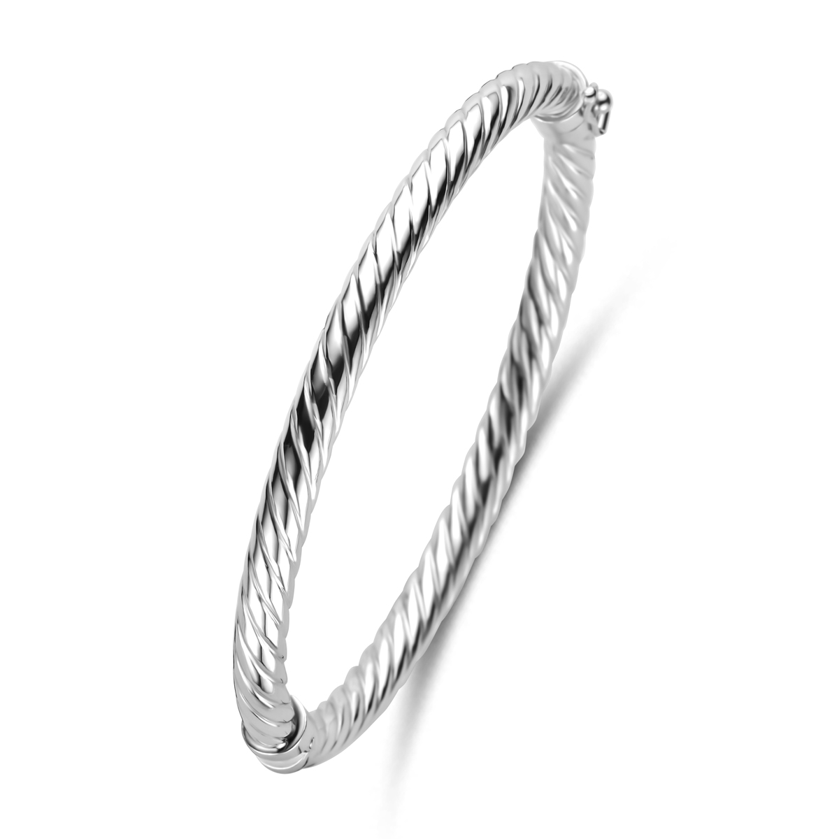 Gerhodineerd  zilveren bangle met een afmeting van 60x5mm.