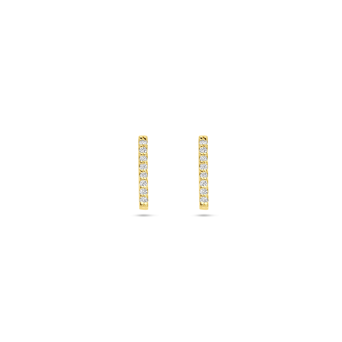De Oorknoppen met laboratorium gegroeide diamanten (0.08ct, 2x 0.04ct) zijn verfijnd en stijlvol. Met modelnummer 4034685, hebben ze een gouden uitstraling, gemaakt van 14 karaat goud. De diamanten zijn van hoge kwaliteit, met VS1 zuiverheid en G-kleur. Deze briljante geslepen diamanten zijn perfect voor dagelijks gebruik of speciale gelegenheden. Draag met vertrouwen en elegantie.