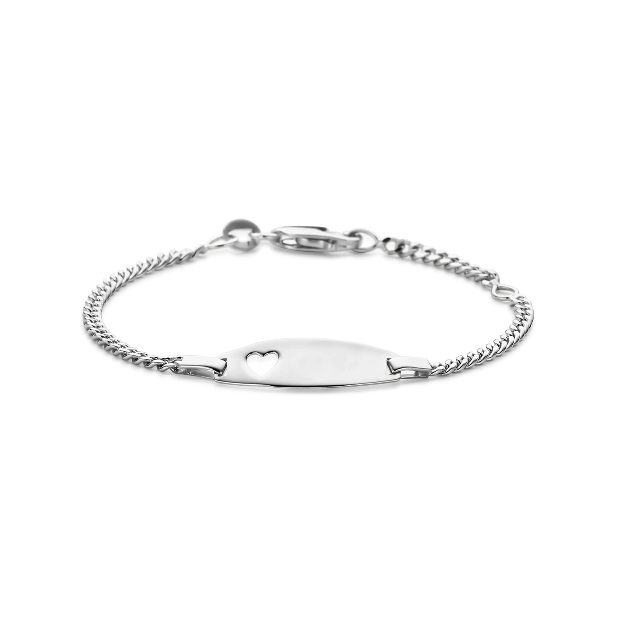 Zilveren 925 zilveren armband uitgevoerd met een hartje. De armband heeft draaglengtes van 11-13cm en een schakelbreedte van 2mm. Het graveerplaatje heeft een afmeting van 6.5x20mm. Uitgevoerd met karabijnsluiting.