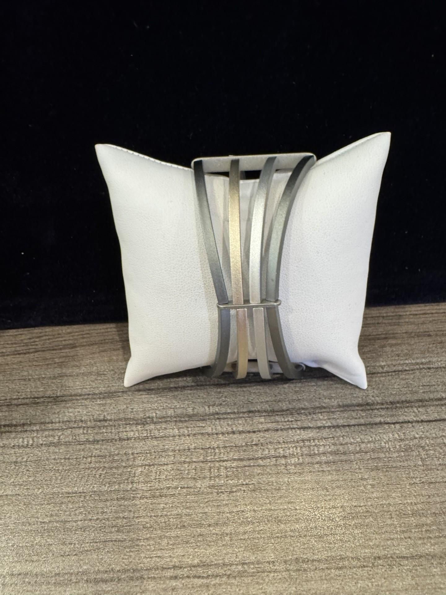 Aluminium armband 4 banden balken goud-zilver-grijs