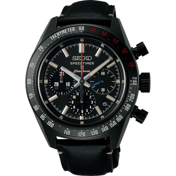 Dit Seiko horloge behoort tot de Prospex Speedtimer collectie en is een Datsun Limited Editie met een oplaag van 500 stuks wereldwijd. 
Referentienummer: SRQ057J1

Dit Seiko Prospex horloge heeft een zwarte stalen 42mm kast met een zwarte leren band.  Het DATSUN-logo is te vinden op de wijzerplaat, sluiting en achterkant van de kast. De gravure van het serienummer en 'LIMITED EDITION' benadrukken de verzamelwaarde (wereldwijd 500 stuks). De band is gemaakt van hoogwaardig, duurzaam geproduceerd leer. Het model wordt aangedreven door de krachtige motor van het kaliber 8R48. Het horloge is getest op een waterdichtheid van 10 ATM / 100 M en wordt afgeschermd door een krasvrij saffierglas.