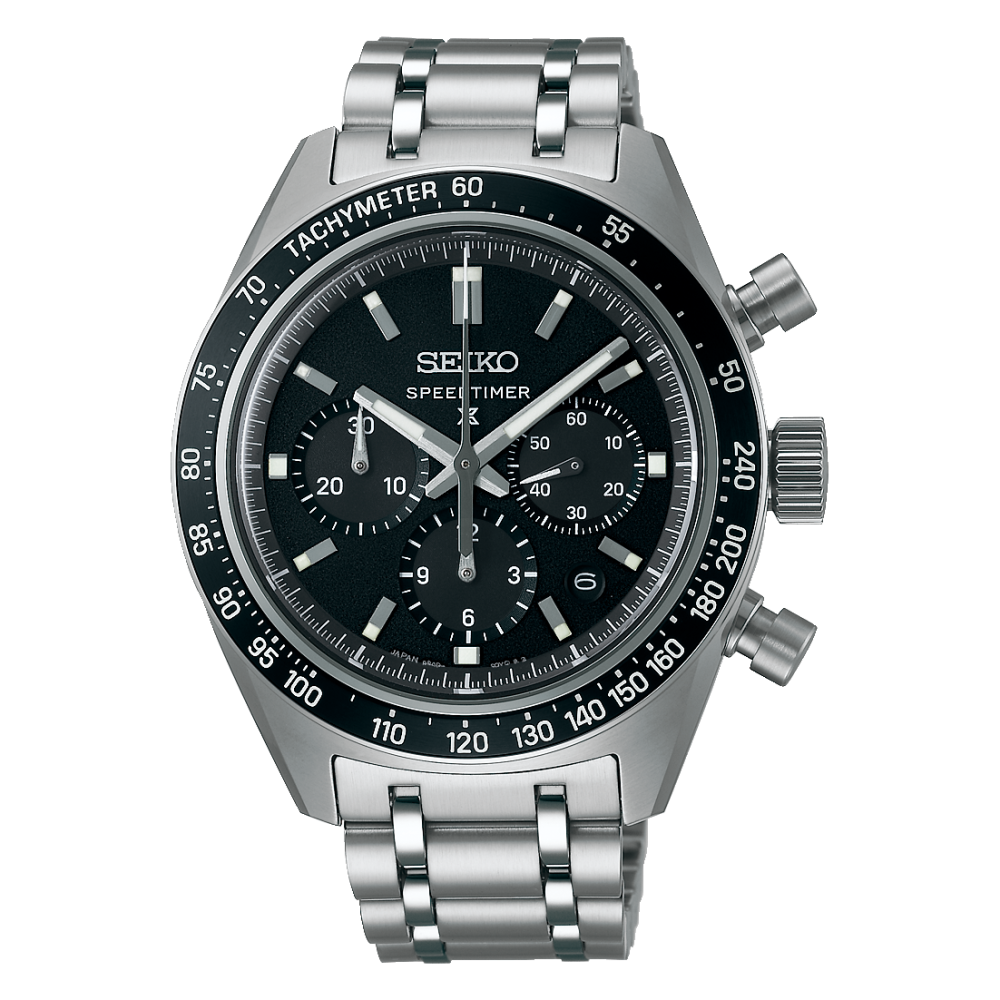 Dit Seiko horloge behoort tot de Prospex Speedtimer collectie. 
Referentienummer: SRQ055J1

Deze nieuwe Speedtimer, met de hand geassembleerd door Seiko's deskundige horlogemakers, wordt aangedreven door kaliber 8R48, dat is voorzien van een kolomwiel met verticale koppeling en een driepuntige hamer die het mogelijk maakt om alle functies direct te resetten. Geïnspireerd door het automatische chronograafmodel uit 1972, is het horloge geüpdatet voor een vleugje elegantie en een sportievere look.

