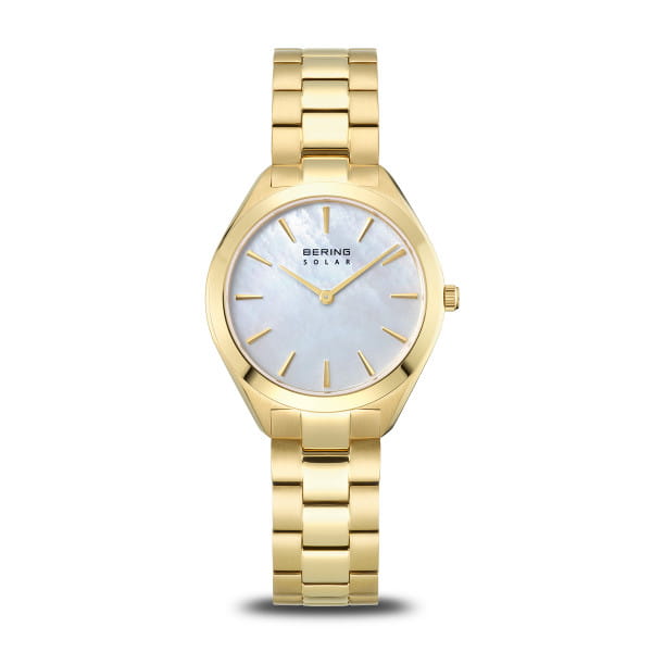  De SLIM SOLAR-COLLECTIE is gebaseerd op klassiek Deens design en staat voor wondermooie horloges die op zonne-energie lopen. De perfecte mix van elegantie, minimalisme en milieuvriendelijkheid die bij elke gelegenheid past. Het lichte en ultradunne SOLAR-horloge zit prettig om je arm.   Zijn speciale highlight is de oplaadbare batterij die door alle soorten lichtbronnen kan worden opgeladen en die na &eacute;&eacute;n keer volledig opladen, 6-12 maanden blijft lopen. Zeer hard kristalhelder en krasvast saffierglas zorgt dat de prachtige wijzerplaat duidelijk zichtbaar is. 