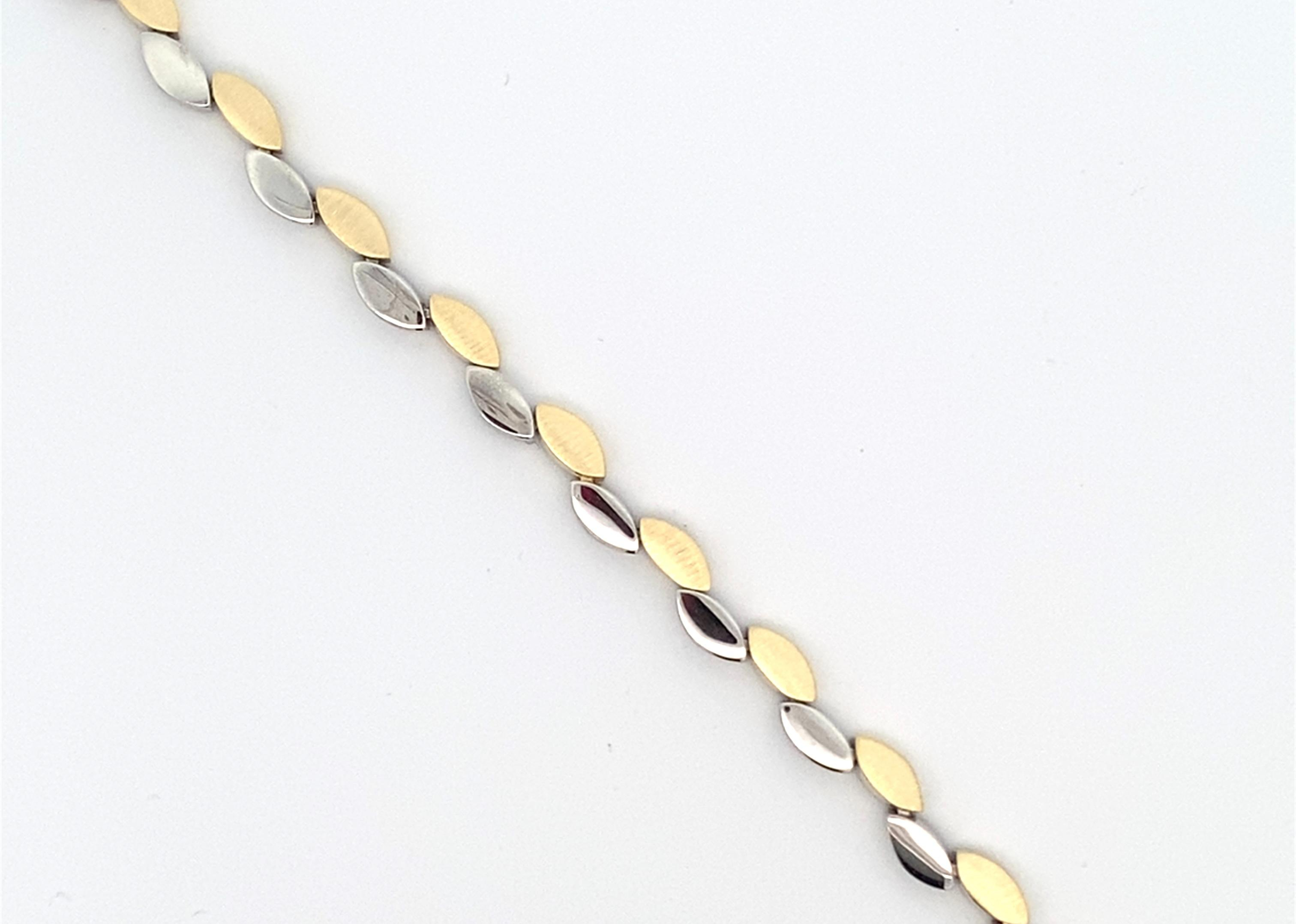 Prachtige bicolor zilveren armband.