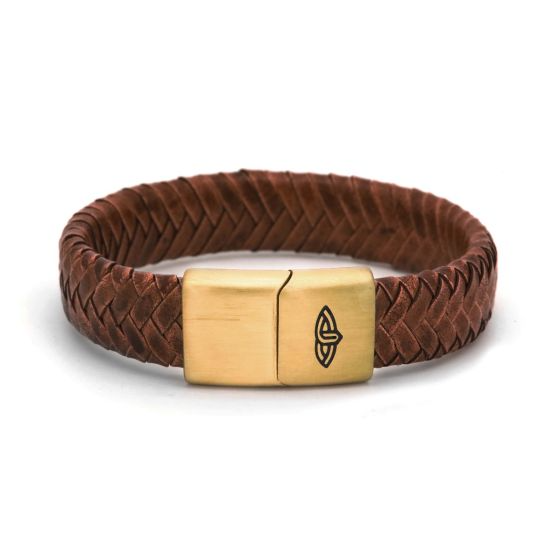 Karma Jewellery heren armband uitgevoerd in leer met een goldplated stalen sluiting model Glory cognac MB10GP-21
21 cm en verkrijgbaar in diverse andere lengtes