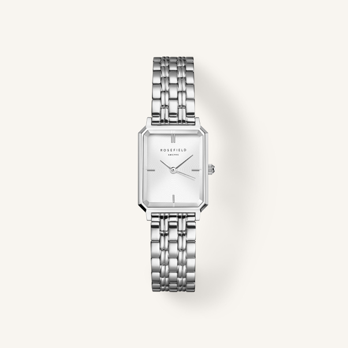 De Octagon XS past perfect om de smallere pols. Het 24mm achthoekige horloge heeft een moderne uitstraling, met klassieke details zoals 3D-facet glas en een elegante 5-link horlogeband van verguld roestvrij staal.