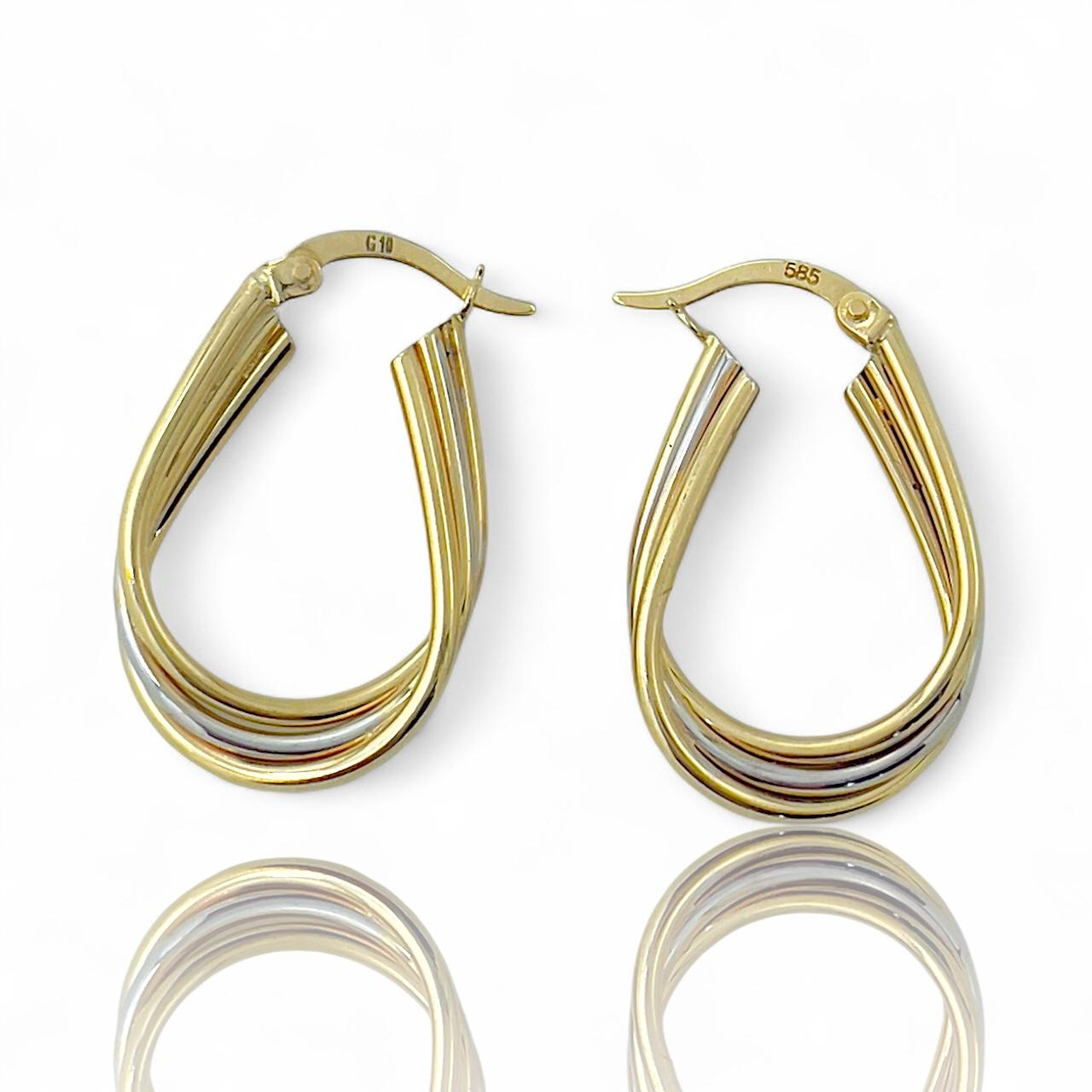 De bi-color oorringen 14k goud, modelnummer BI-COLOR OORRINGEN, zijn verfijnde creolen met een totale karaatgewicht van 14. Draag deze elegante oorbellen om een luxe touch aan je dagelijkse look te geven of als stralend accent bij speciale gelegenheden. Perfect om elke outfit te verheffen met hun tijdloze elegantie en veelzijdigheid.
