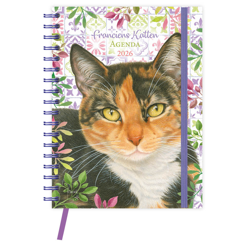 Geniet dagelijks van de prachtige kattenillustraties van Francien van Westering in deze populaire bureauagenda met harde kaft. Met alle vakantie- en feestdagen, veel notitieruimte, handige tabs en een elastieksluiting, heb je alles wat je nodig hebt om georganiseerd te blijven. Het praktische opbergvakje, leeslint, kattenpaspoorten, een jaarplanner en twee gratis ansichtkaarten maken deze agenda compleet. Perfect voor kattenliefhebbers die stijl en functionaliteit willen combineren.
Het formaat van de agenda: 17 x 23 cm.